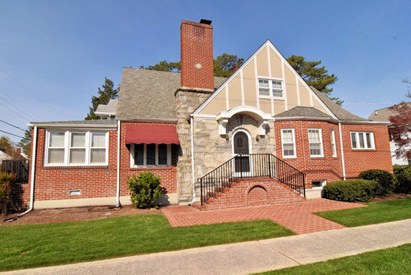 3726F MILLION-DOLLAR LISTING: 409 BAYARD AVENUE, REHOBOTH BEACH, DE 19971 - Jack Lingo REALTOR