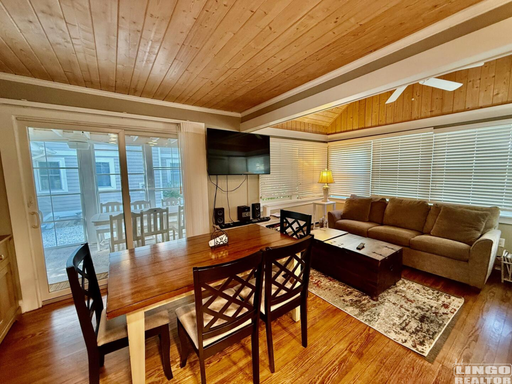 IMG_1691 8 6TH STREET  Rental Property