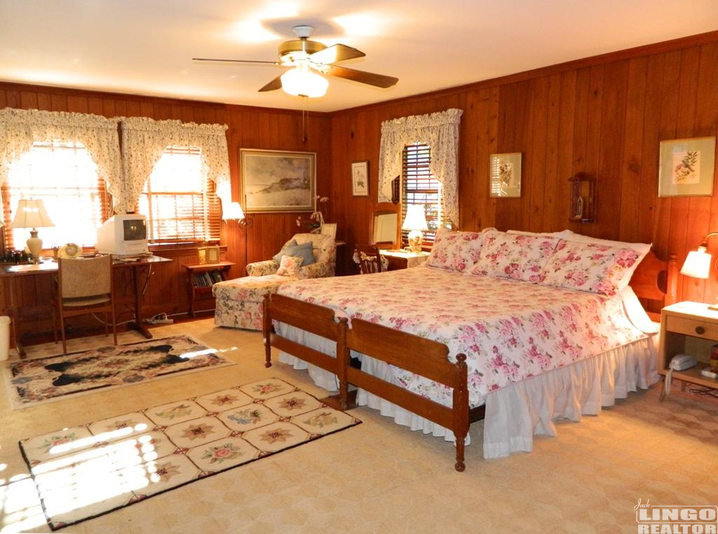 BR_master 14 HENLOPEN AVENUE  Rental Property