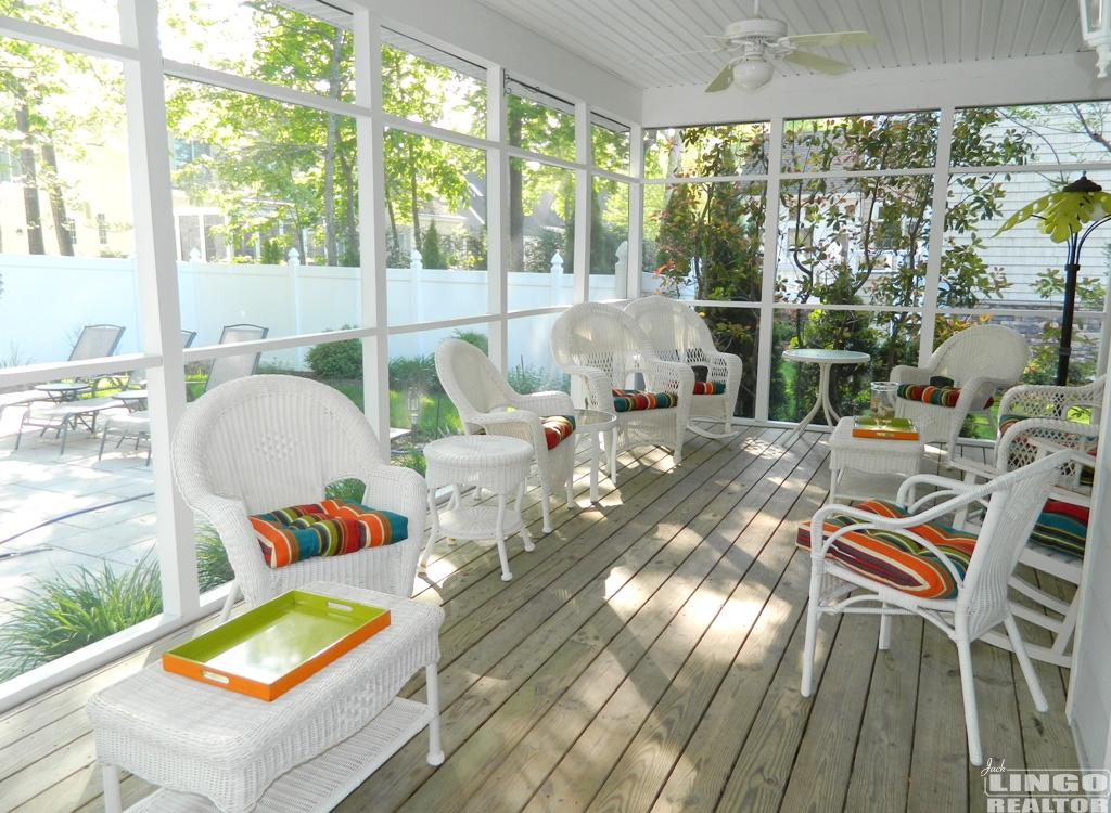 porch1 6 MAASS LANE  Rental Property