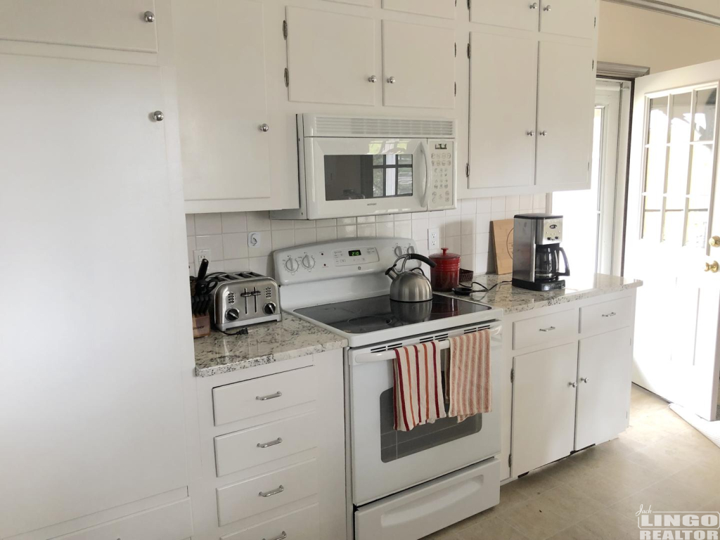 102kit2 102 TIDEWATERS Rental Property 102kit2 102 TIDEWATERS Rental Property