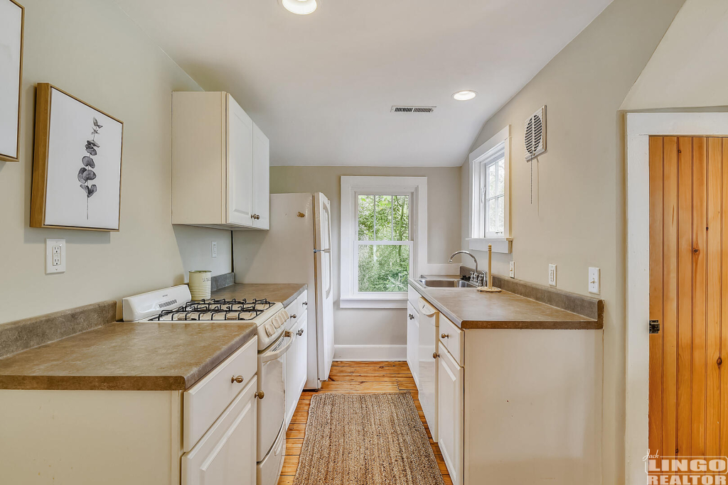 upper+level-kitchen-_dsc1556 119 NEW CASTLE STREET Rental Property upper+level-kitchen-_dsc1556 119 NEW CASTLE STREET Rental Property