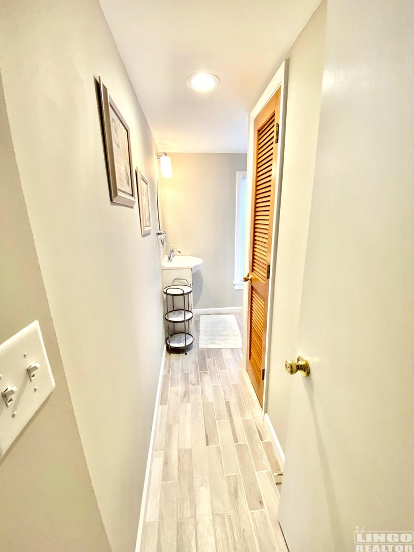 105halfba 105 PARK AVENUE Rental Property 105halfba 105 PARK AVENUE Rental Property