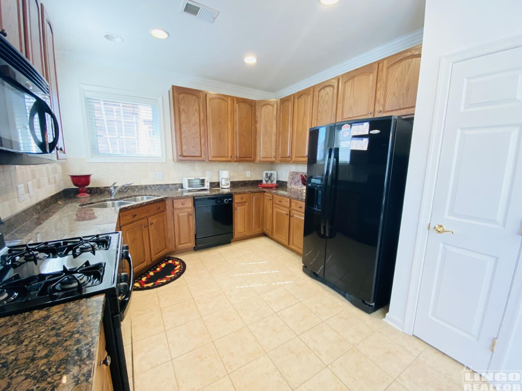 3092D9E7-CC99-4ADB-AB29-A501C4F3442A 19708 CHELMER DRIVE #12 Rental Property 3092D9E7-CC99-4ADB-AB29-A501C4F3442A 19708 CHELMER DRIVE #12 Rental Property