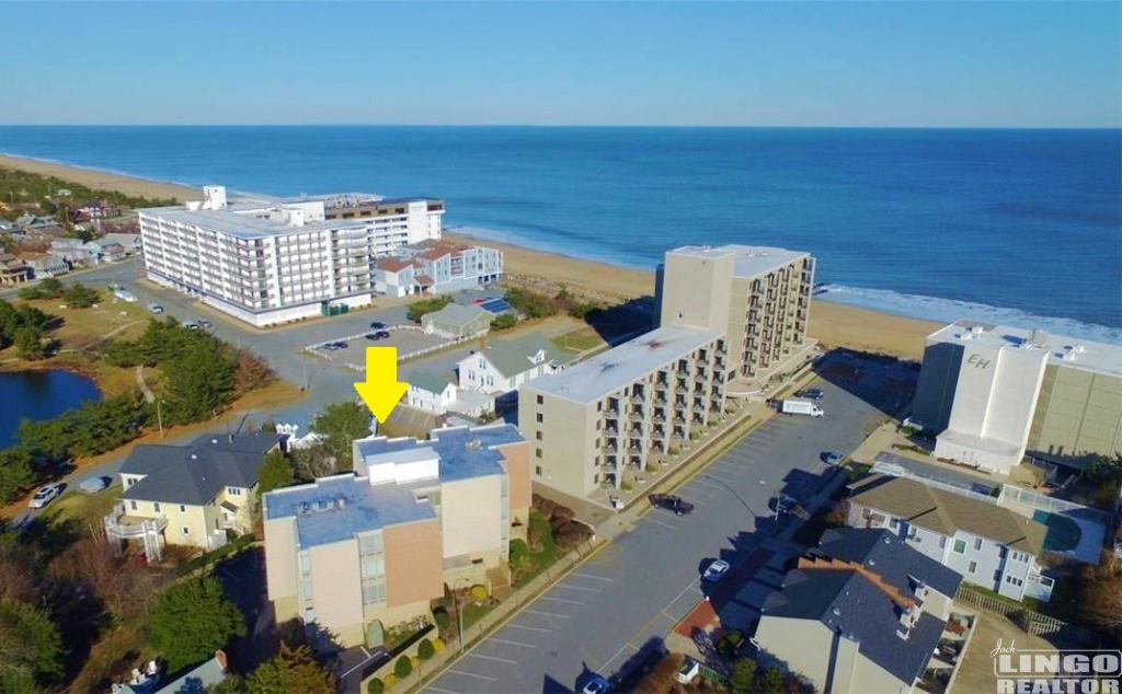 the+crest+aerial+view 401 THE CREST Rental Property the+crest+aerial+view 401 THE CREST Rental Property