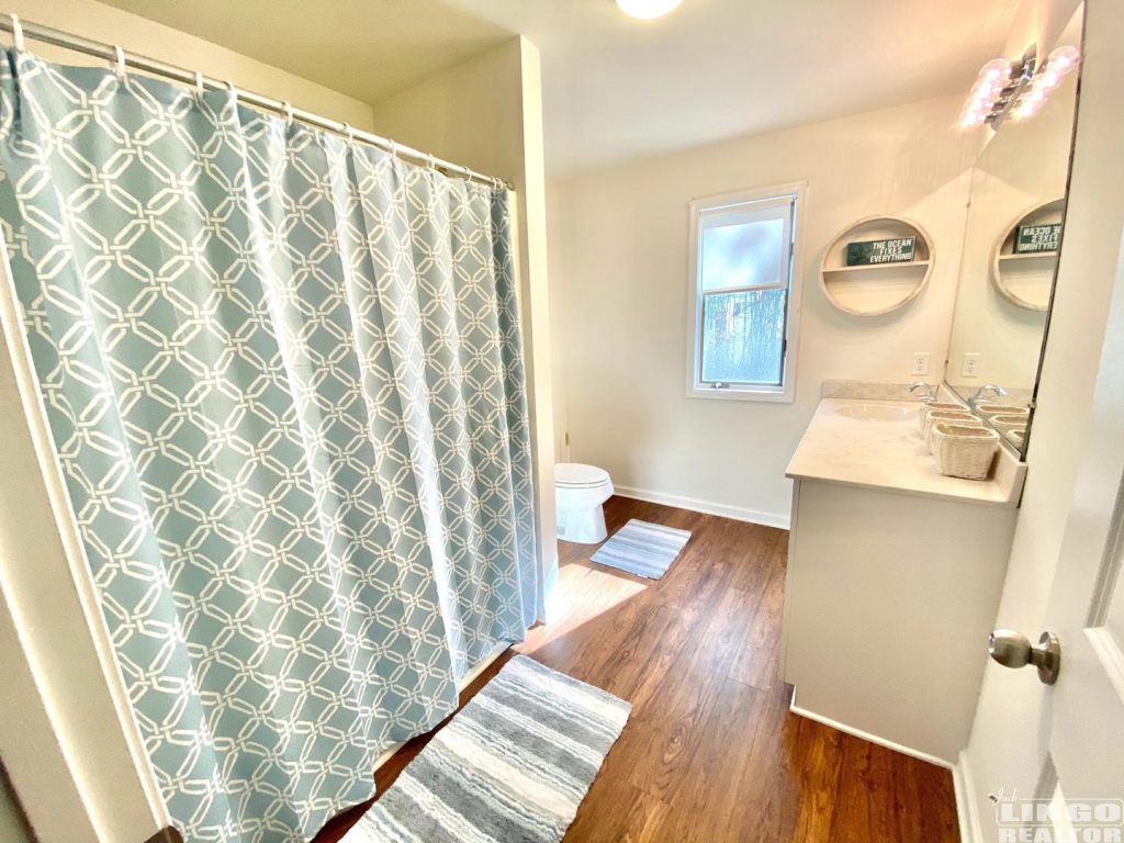 19bay1stflhallbath 19 BAYBERRY LANE Rental Property 19bay1stflhallbath 19 BAYBERRY LANE Rental Property