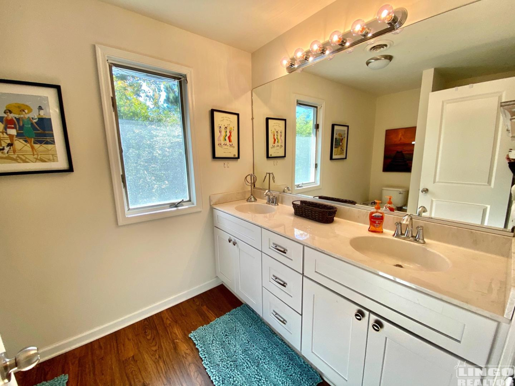 19bay3ndflbath 19 BAYBERRY LANE Rental Property 19bay3ndflbath 19 BAYBERRY LANE Rental Property