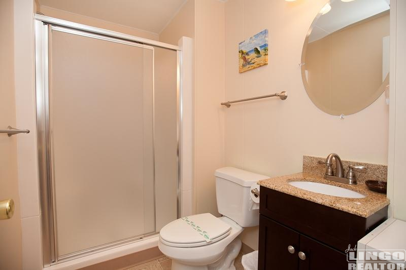 20_Robins_Lane__15 20 ROBINS LANE Rental Property 20_Robins_Lane__15 20 ROBINS LANE Rental Property