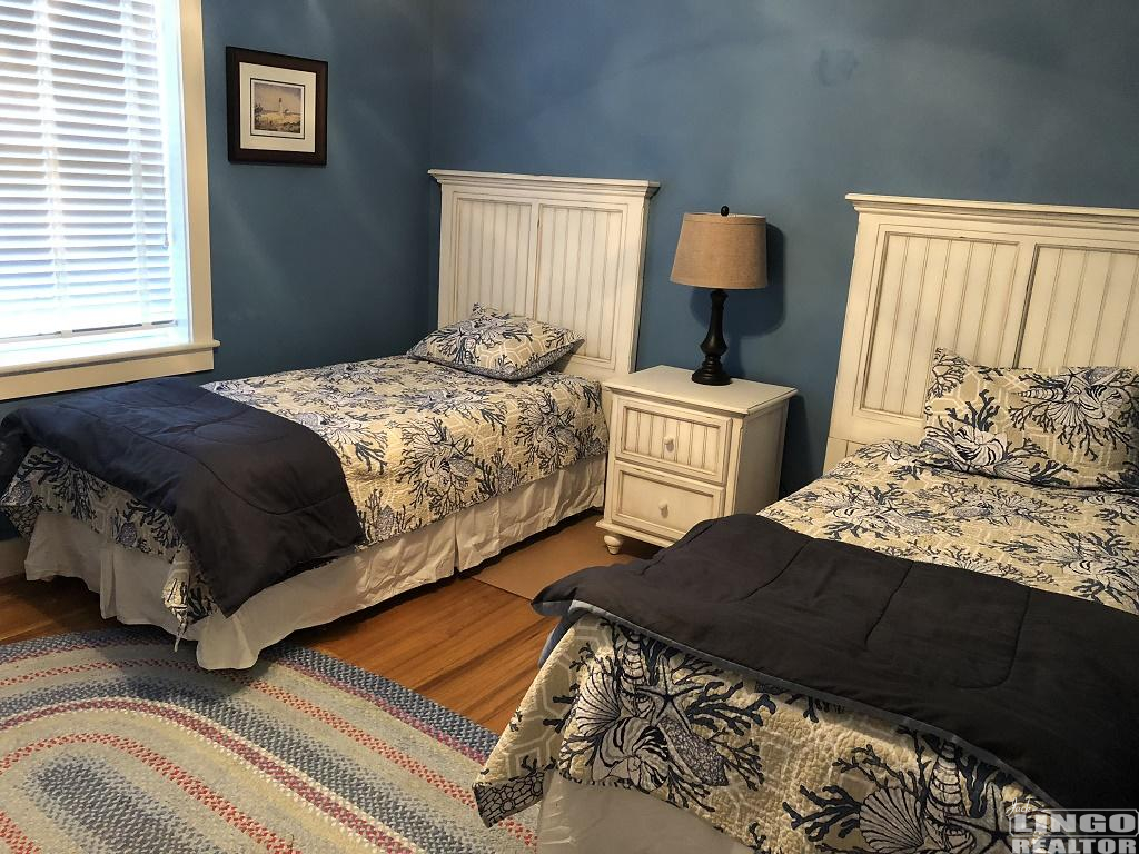 4_bedroom_2 4 JERSEY STREET Rental Property 4_bedroom_2 4 JERSEY STREET Rental Property