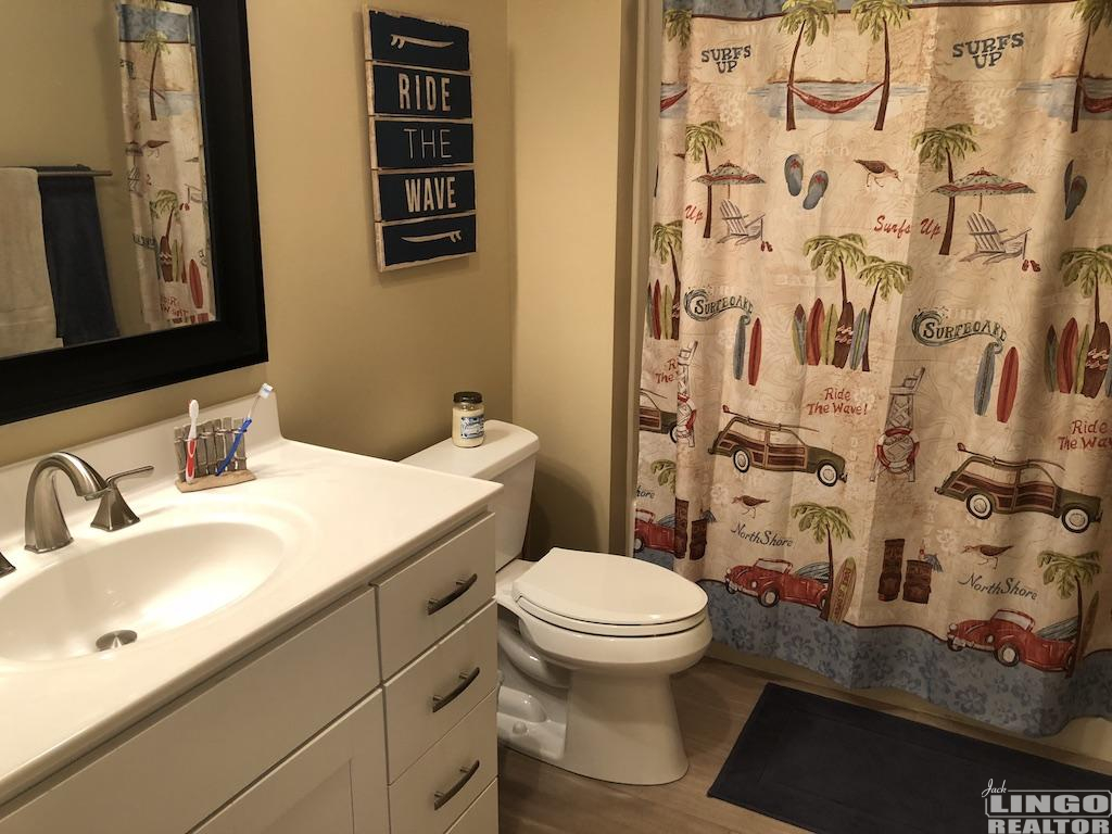bath 305 HICKMAN STREET Rental Property bath 305 HICKMAN STREET Rental Property