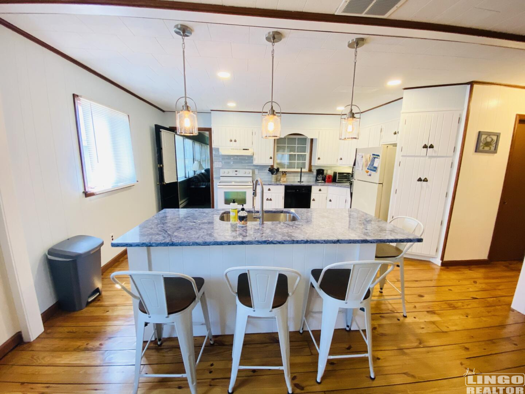 043784EF-778E-4FE6-9246-C10059A689E1 1603 BAYARD AVENUE Rental Property 043784EF-778E-4FE6-9246-C10059A689E1 1603 BAYARD AVENUE Rental Property
