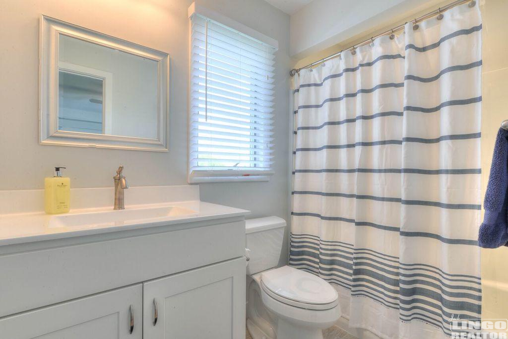 2202-Bayard-One-Bathroom-2 2202A BAYARD AVENUE Rental Property 2202-Bayard-One-Bathroom-2 2202A BAYARD AVENUE Rental Property