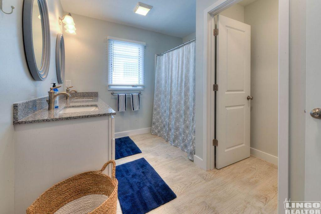 2202-Bayard-One-Master-Bathroom 2202A BAYARD AVENUE Rental Property 2202-Bayard-One-Master-Bathroom 2202A BAYARD AVENUE Rental Property