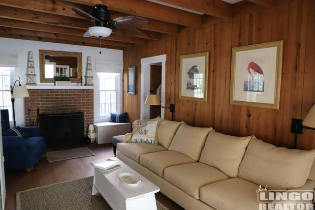 26lr 26 HENLOPEN AVENUE  Rental Property