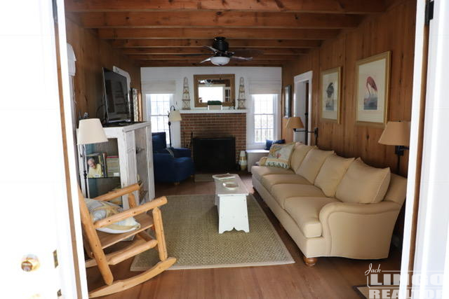 26lr2 26 HENLOPEN AVENUE  Rental Property