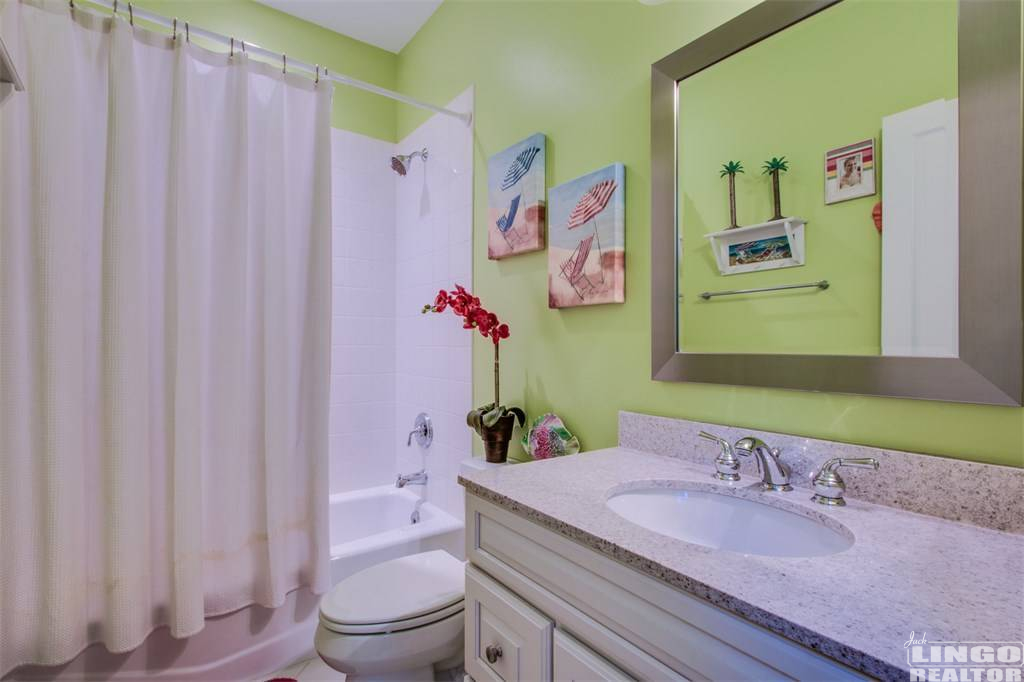 109bathroom 109 COLUMBIA AVENUE Rental Property 109bathroom 109 COLUMBIA AVENUE Rental Property