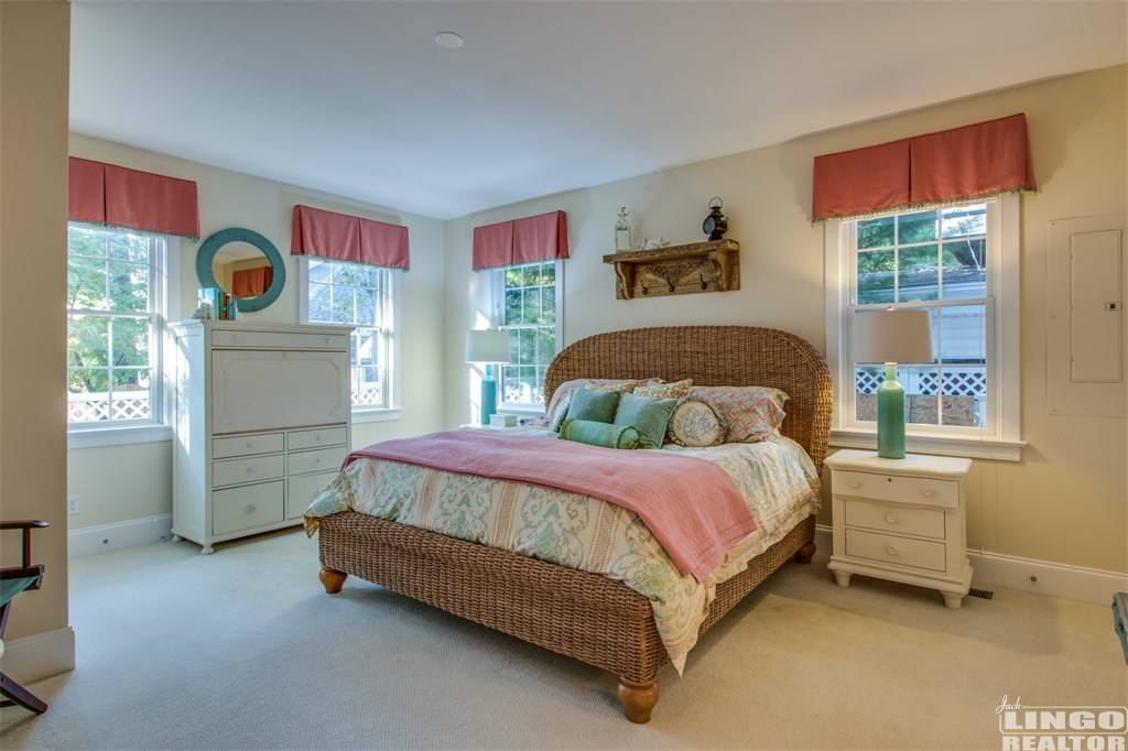 109br 109 COLUMBIA AVENUE Rental Property 109br 109 COLUMBIA AVENUE Rental Property