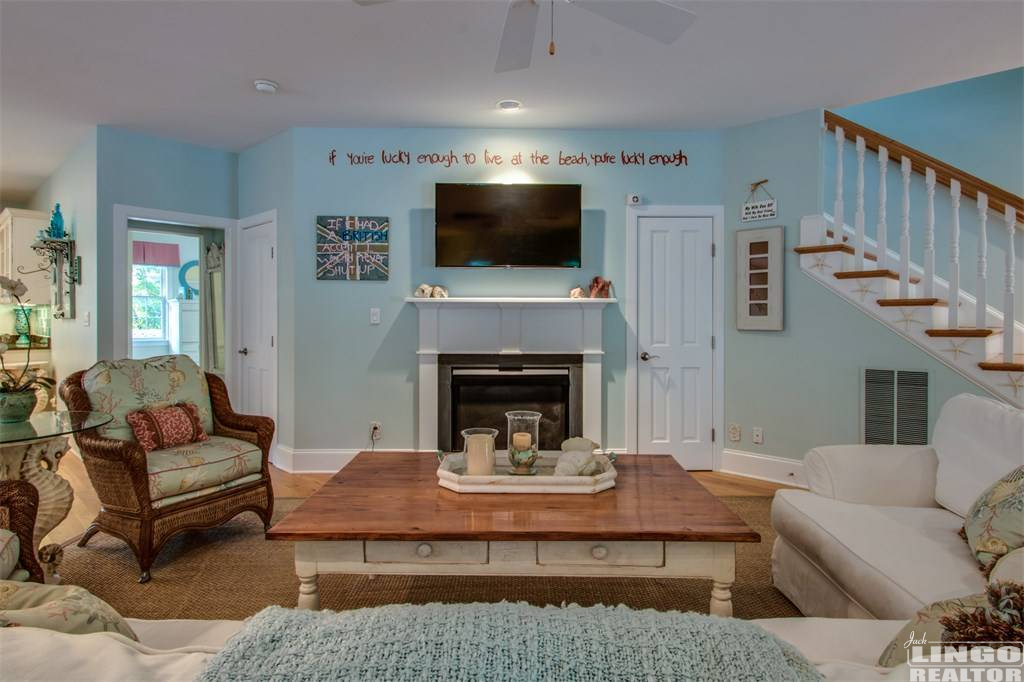 109lrtv 109 COLUMBIA AVENUE Rental Property 109lrtv 109 COLUMBIA AVENUE Rental Property