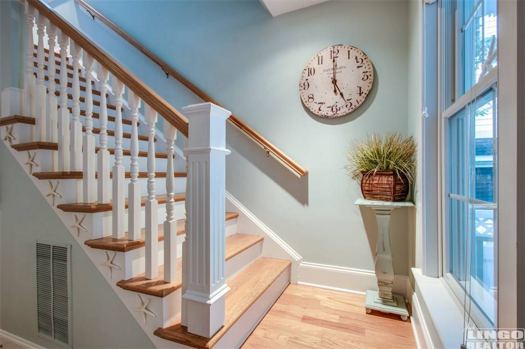 109stairs 109 COLUMBIA AVENUE Rental Property 109stairs 109 COLUMBIA AVENUE Rental Property