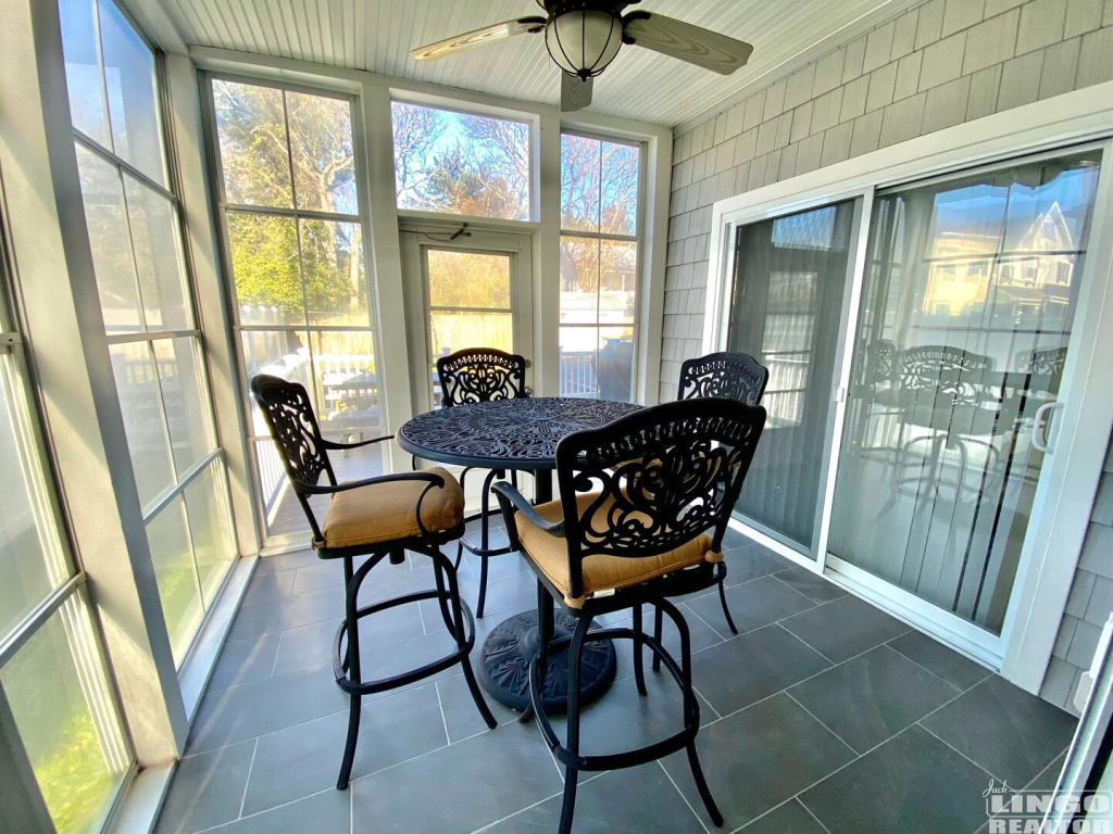 15hicknewpor 15 HICKMAN STREET   Rental Property