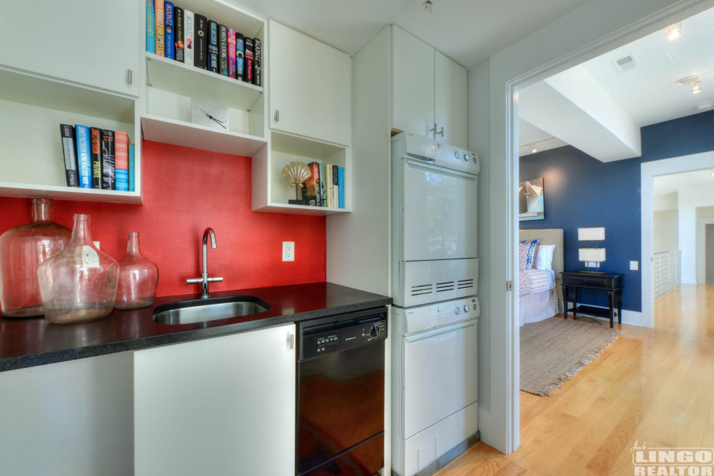 14kit2chenette 214 HICKMAN STREET Rental Property 14kit2chenette 214 HICKMAN STREET Rental Property
