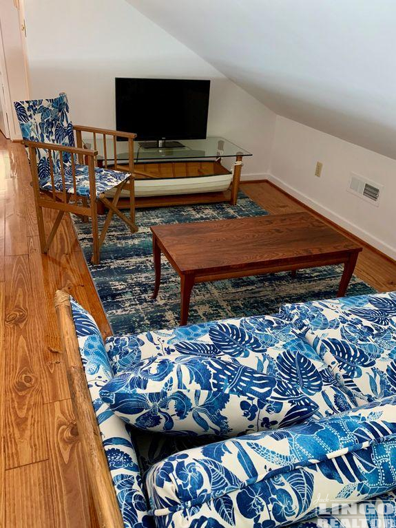 e4b9aba8-487c-4354-ad1f-f9590aeab0b4.f10 20 OAK AVENUE Rental Property e4b9aba8-487c-4354-ad1f-f9590aeab0b4.f10 20 OAK AVENUE Rental Property