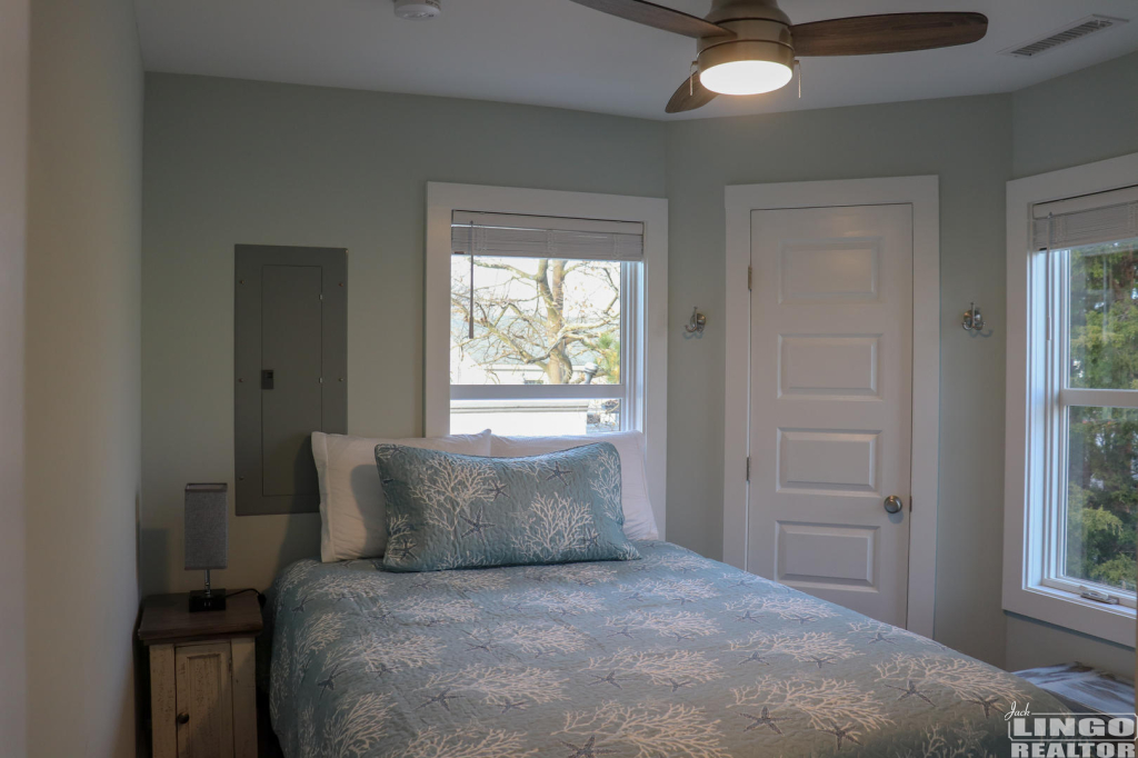 8.+27+s.+1st+st.+-+2nd+floor+bedroom+( 27 S 1ST STREET 2ND FLOOR CONDO Rental Property 8.+27+s.+1st+st.+-+2nd+floor+bedroom+( 27 S 1ST STREET 2ND FLOOR CONDO Rental Property