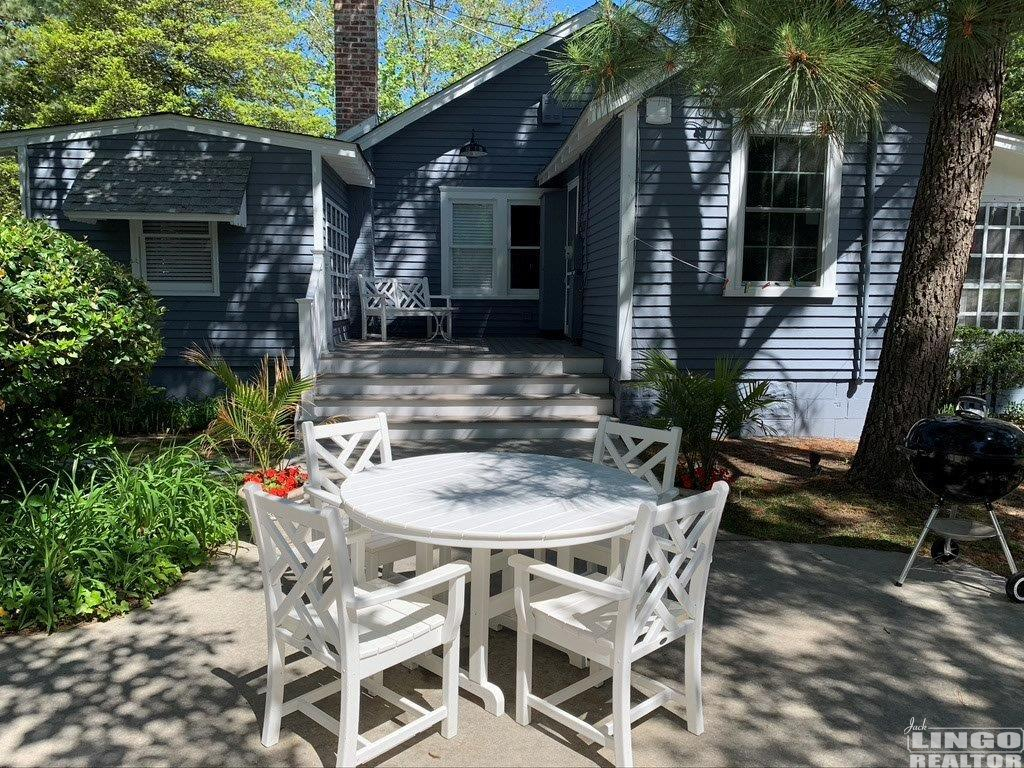 16+Oak+-+Main+House+-+Back+and+Patio+1 16 OAK AVENUE Rental Property 16+Oak+-+Main+House+-+Back+and+Patio+1 16 OAK AVENUE Rental Property