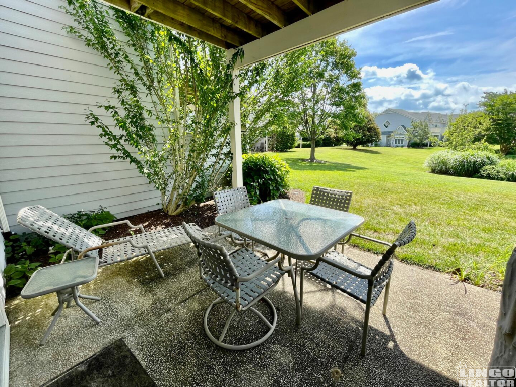 IMG_4850 750 SPRING LAKE  Rental Property
