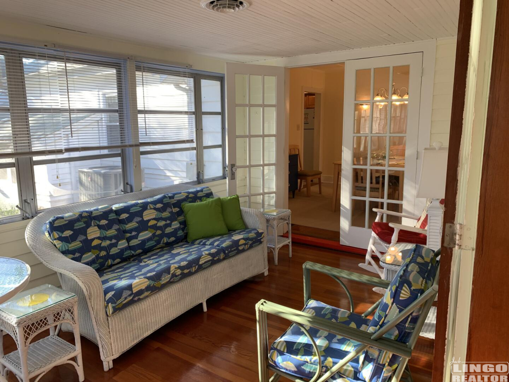 212A+Laurel+sun+porch+view+2 212A LAUREL STREET Rental Property 212A+Laurel+sun+porch+view+2 212A LAUREL STREET Rental Property