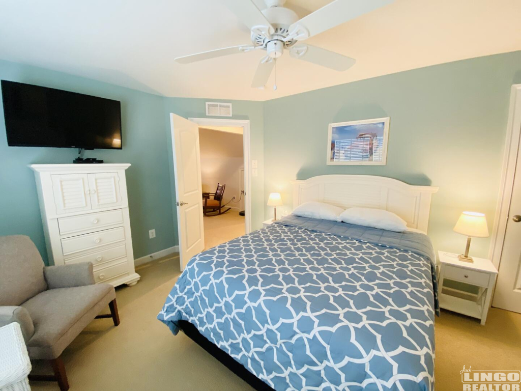 1FBDF281-23F1-415F-B928-209C18882BAF 37428 LIVERPOOL LANE  Rental Property