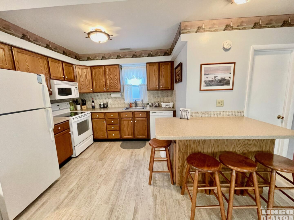 IMG_3432 103 RODNEY AVENUE #5 Rental Property IMG_3432 103 RODNEY AVENUE #5 Rental Property