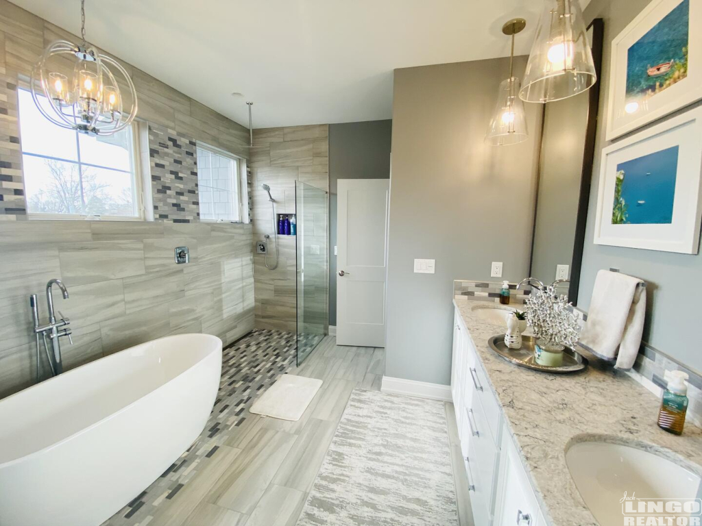 7365C0DB-09BA-4A20-8723-B6100A9FC2BB 129 NEW CASTLE STREET Rental Property 7365C0DB-09BA-4A20-8723-B6100A9FC2BB 129 NEW CASTLE STREET Rental Property
