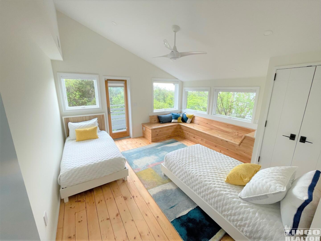 61+ocean+twin+bedroom 61 OCEAN DRIVE Rental Property 61+ocean+twin+bedroom 61 OCEAN DRIVE Rental Property