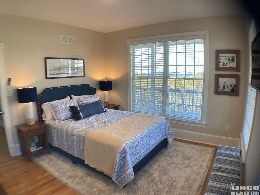 33+Hall+queen+bedroom+ 33 HALL AVENUE Rental Property 33+Hall+queen+bedroom+ 33 HALL AVENUE Rental Property