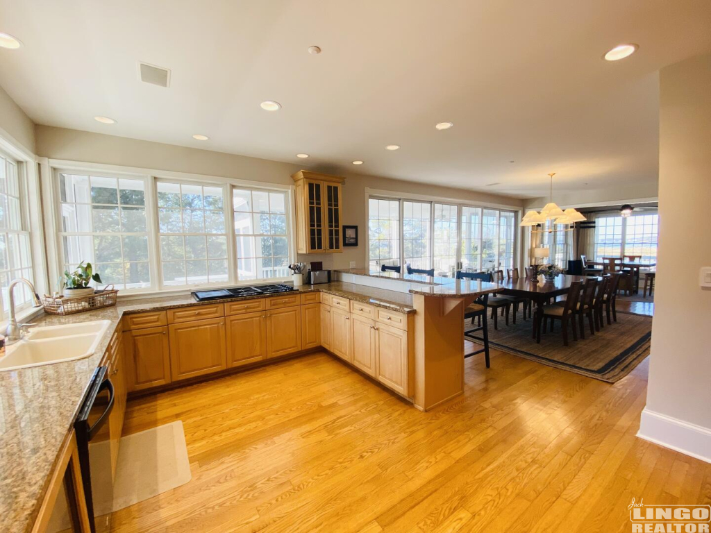447CE735-D413-4BDF-A5BA-0A86A10735DA 33 HALL AVENUE Rental Property 447CE735-D413-4BDF-A5BA-0A86A10735DA 33 HALL AVENUE Rental Property