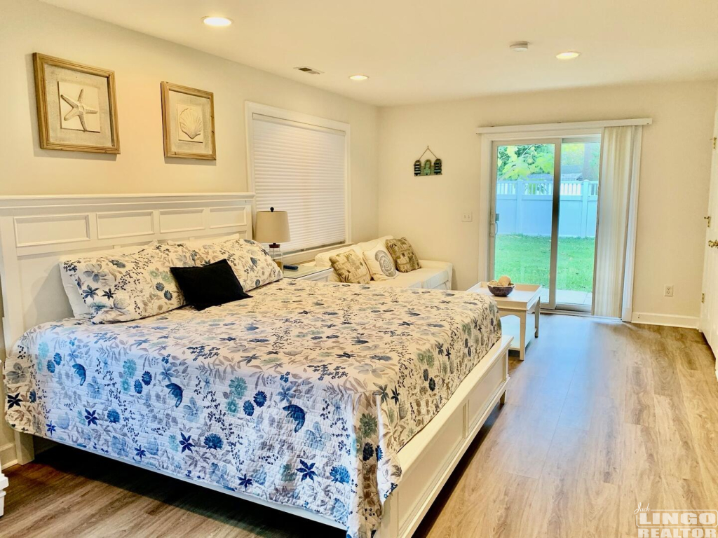 FirstFloorEnsuite2 18B CHRISTIAN STREET  Rental Property