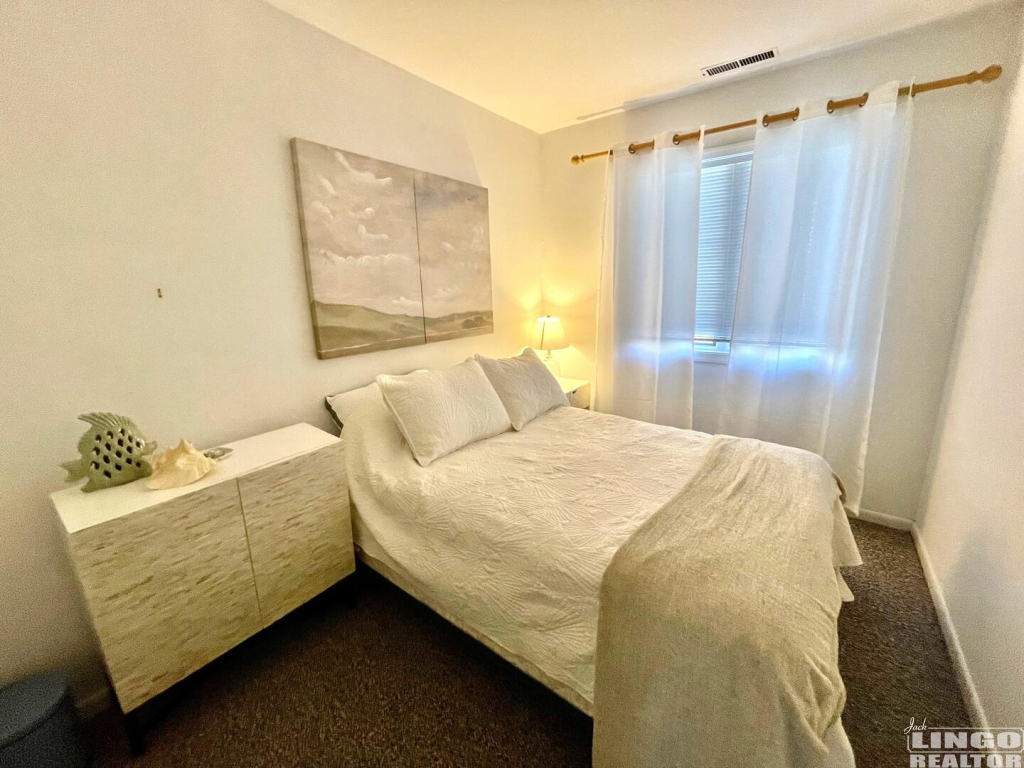 IMG_4225 31 BROOKLYN AVENUE #4 Rental Property IMG_4225 31 BROOKLYN AVENUE #4 Rental Property