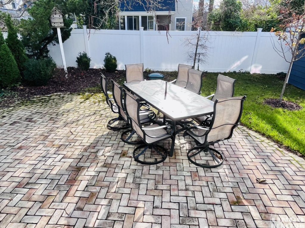 24230B02-4F49-4228-B336-66EE2626F85A 20 VIRGINIA AVENUE Rental Property 24230B02-4F49-4228-B336-66EE2626F85A 20 VIRGINIA AVENUE Rental Property