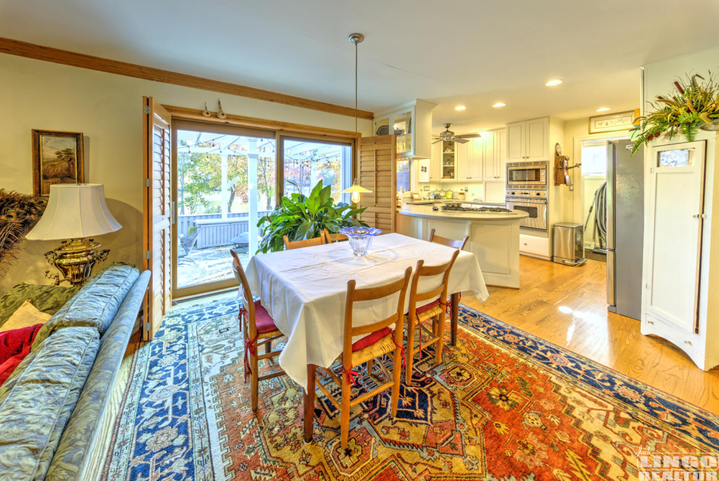 158A3250_1_2_3_4_5_6 124 SPRING LAKE Rental Property 158A3250_1_2_3_4_5_6 124 SPRING LAKE Rental Property