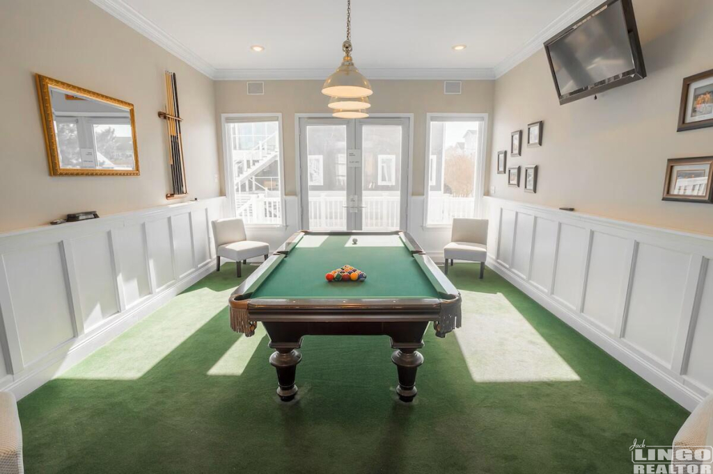 20 16 COLLINS AVENUE Rental Property