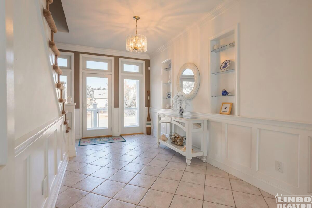 22 16 COLLINS AVENUE Rental Property