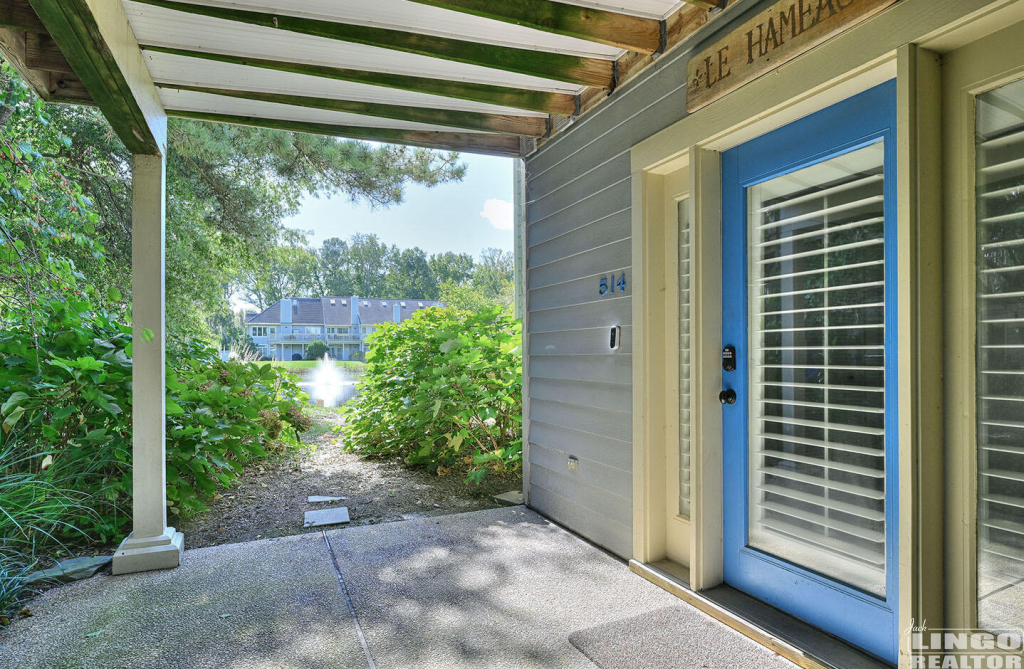 1+-+514+Spring+Lake+Front+Door 514 SPRING LAKE Rental Property 1+-+514+Spring+Lake+Front+Door 514 SPRING LAKE Rental Property