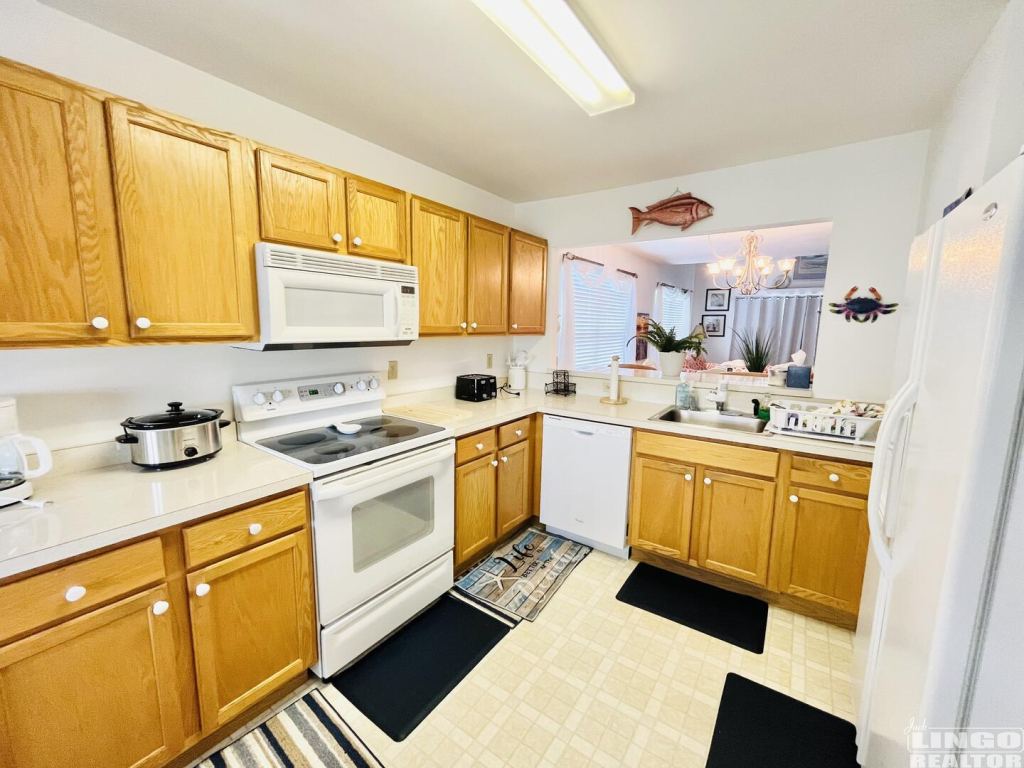 IMG_5619 30384 CROWLEY DRIVE #611 Rental Property IMG_5619 30384 CROWLEY DRIVE #611 Rental Property