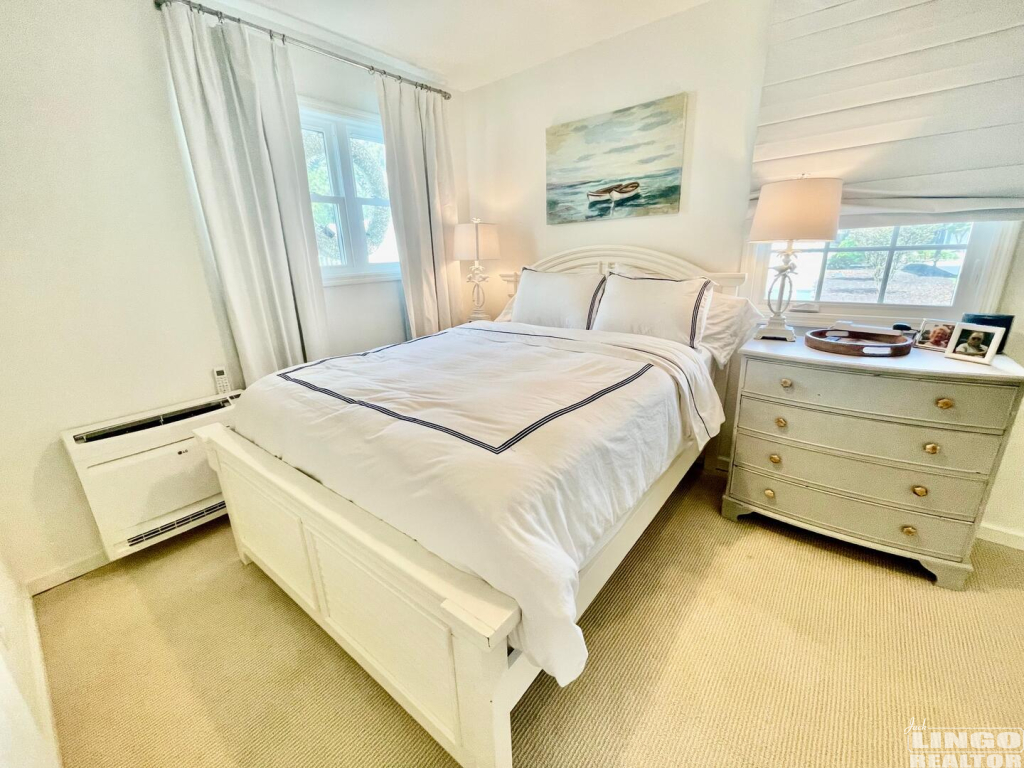 IMG_0362 19 BEDFORD AVENUE Rental Property IMG_0362 19 BEDFORD AVENUE Rental Property