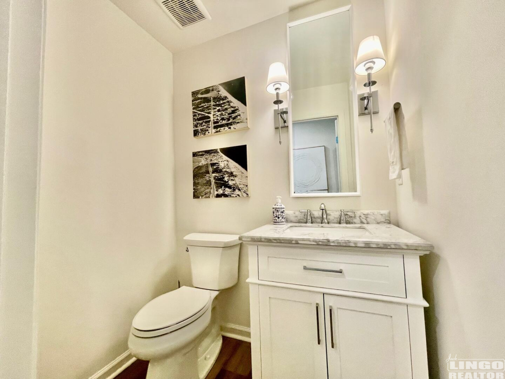 IMG_0385 19 BEDFORD AVENUE Rental Property IMG_0385 19 BEDFORD AVENUE Rental Property
