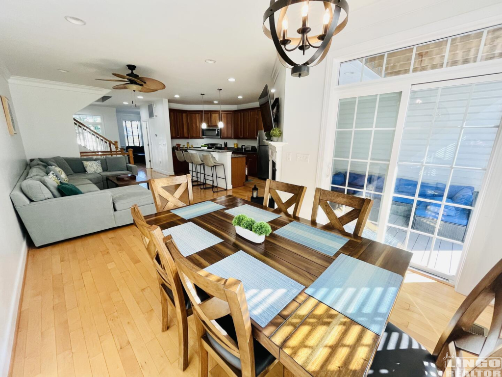 IMG_9902 21307 CATALINA CIRCLE Rental Property IMG_9902 21307 CATALINA CIRCLE Rental Property