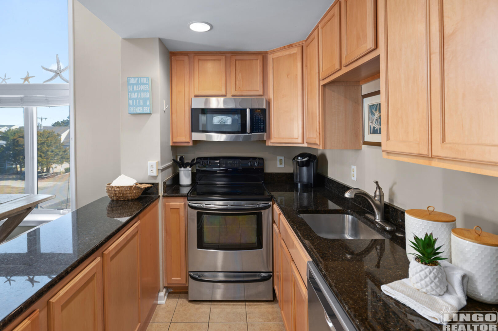 05-3 3A DELANO Rental Property 05-3 3A DELANO Rental Property