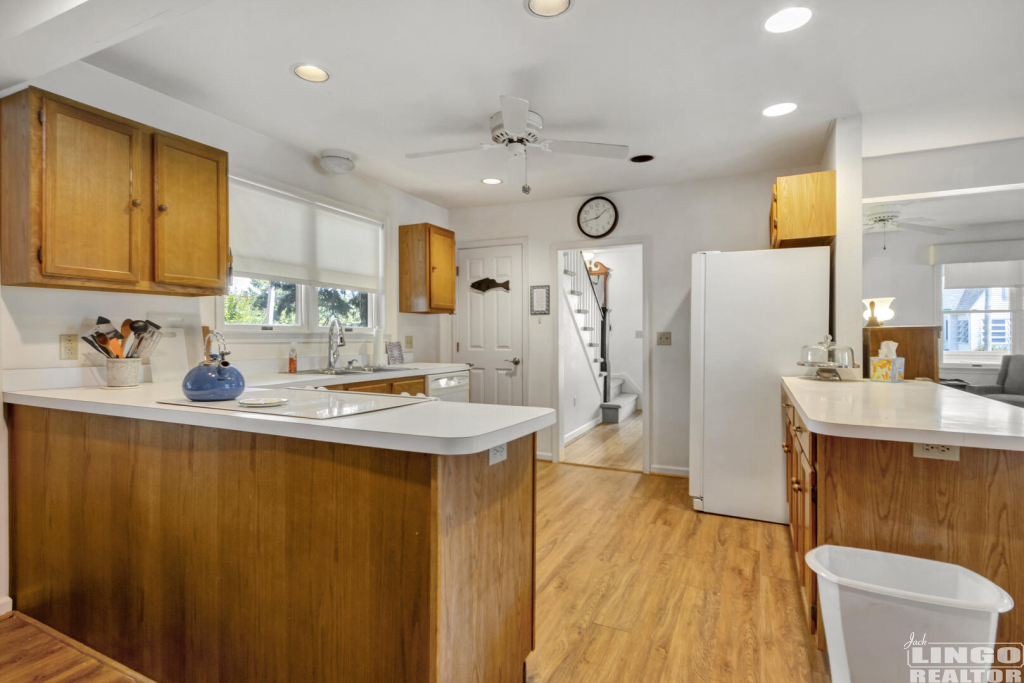 img_3429_760 207 BAYARD AVENUE Rental Property img_3429_760 207 BAYARD AVENUE Rental Property