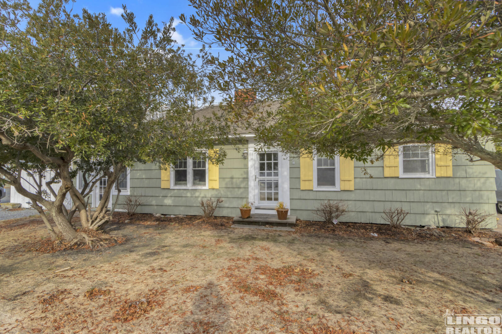 img_8860_266 38747 SEAGULL DRIVE Rental Property